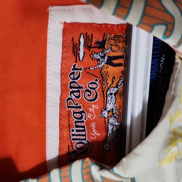 Rolling Paper Co. Large Dress Shirt New tag has fallen off over Time - Picture 2 of 4